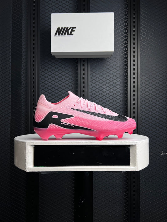 Men’s Soccer Boots Special Designed