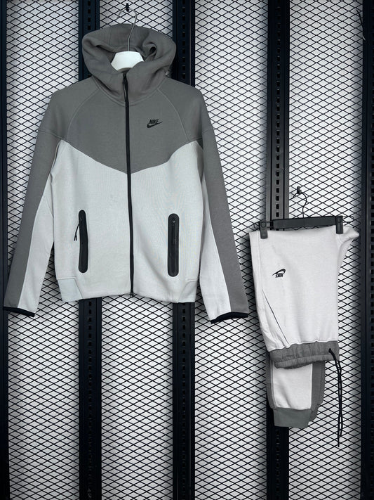 Men’s tracksuits tech fleece