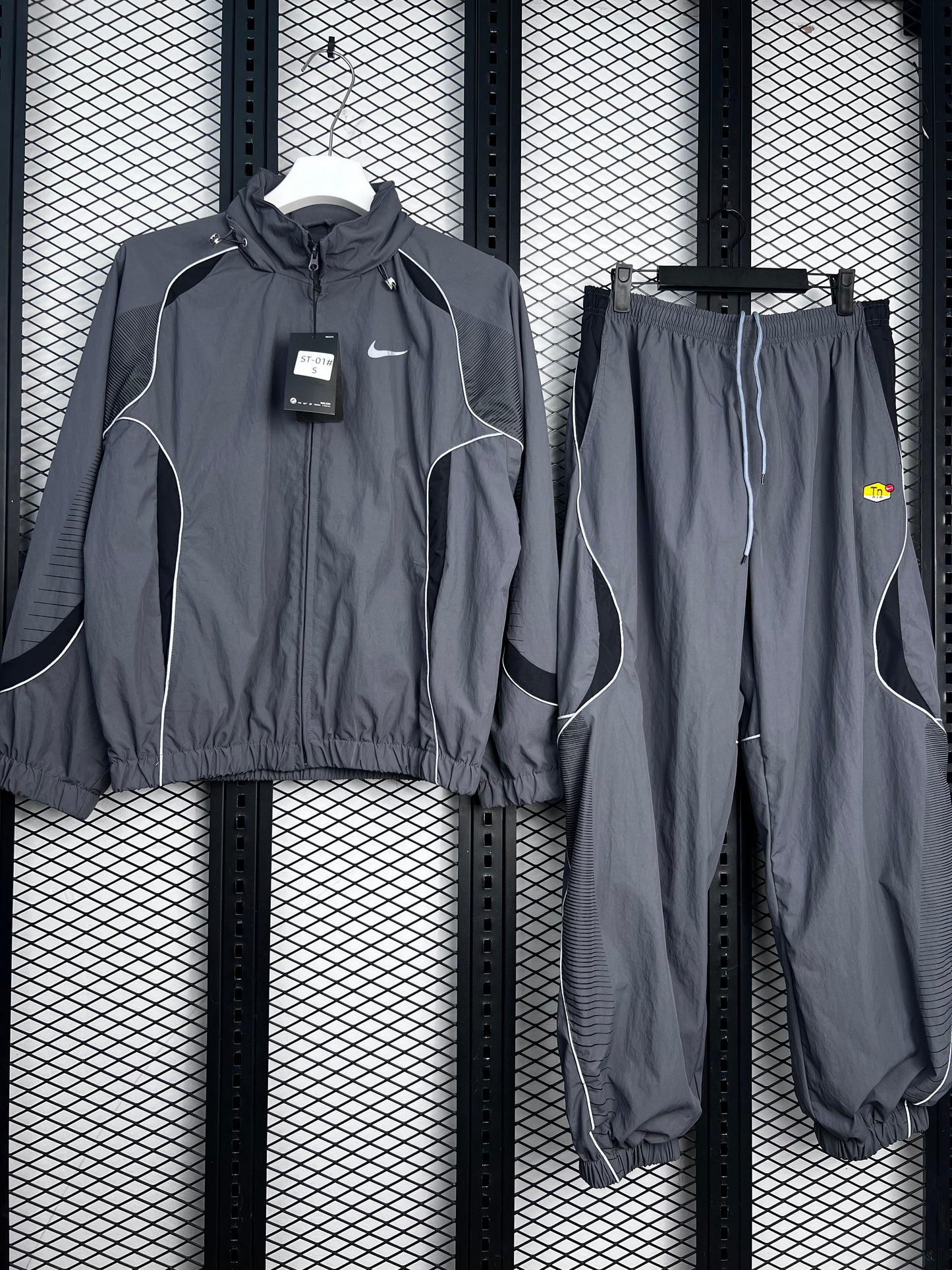 Men’s special edition tracksuit