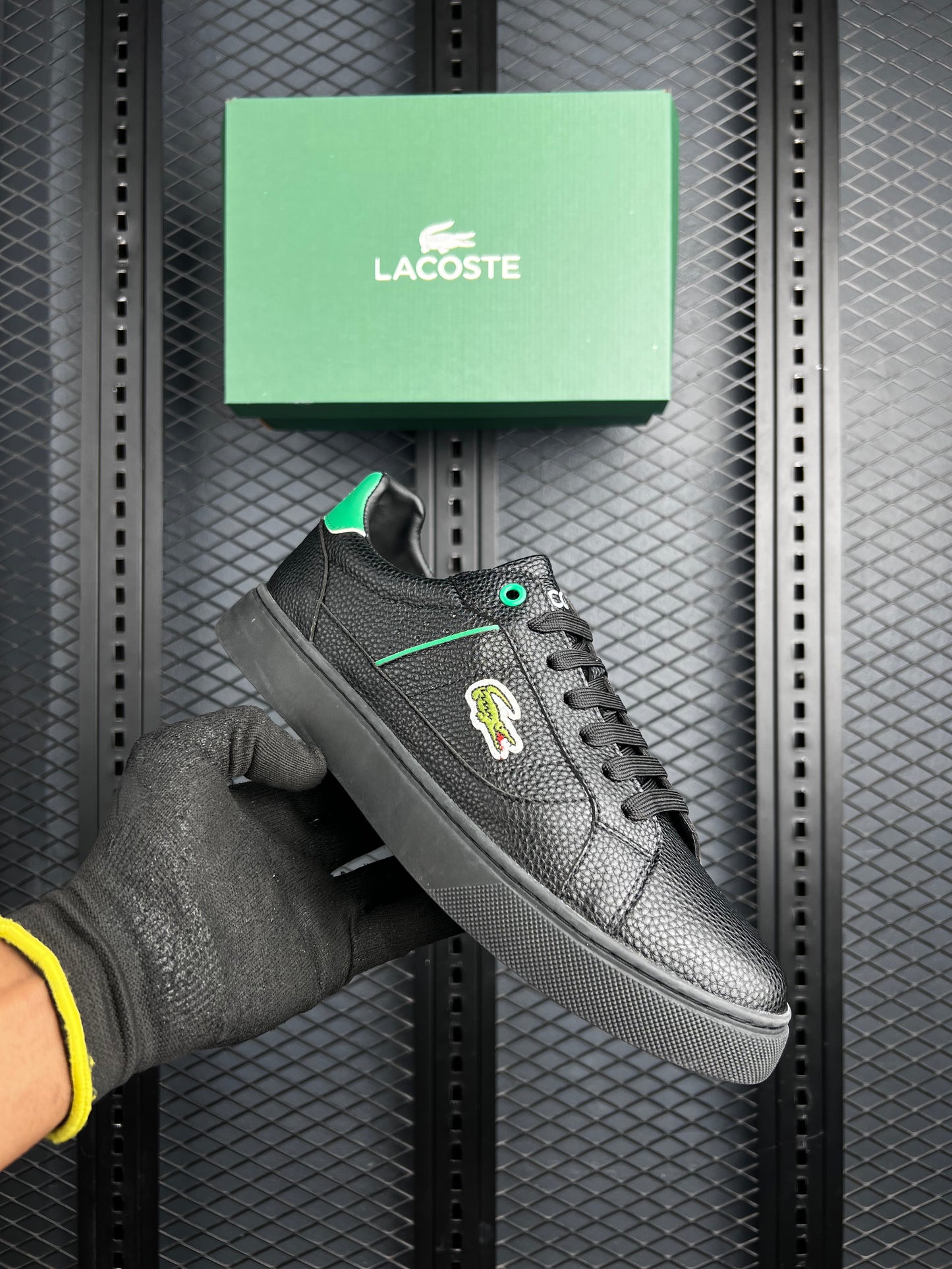 Men’s Special Edition Sneaker’s