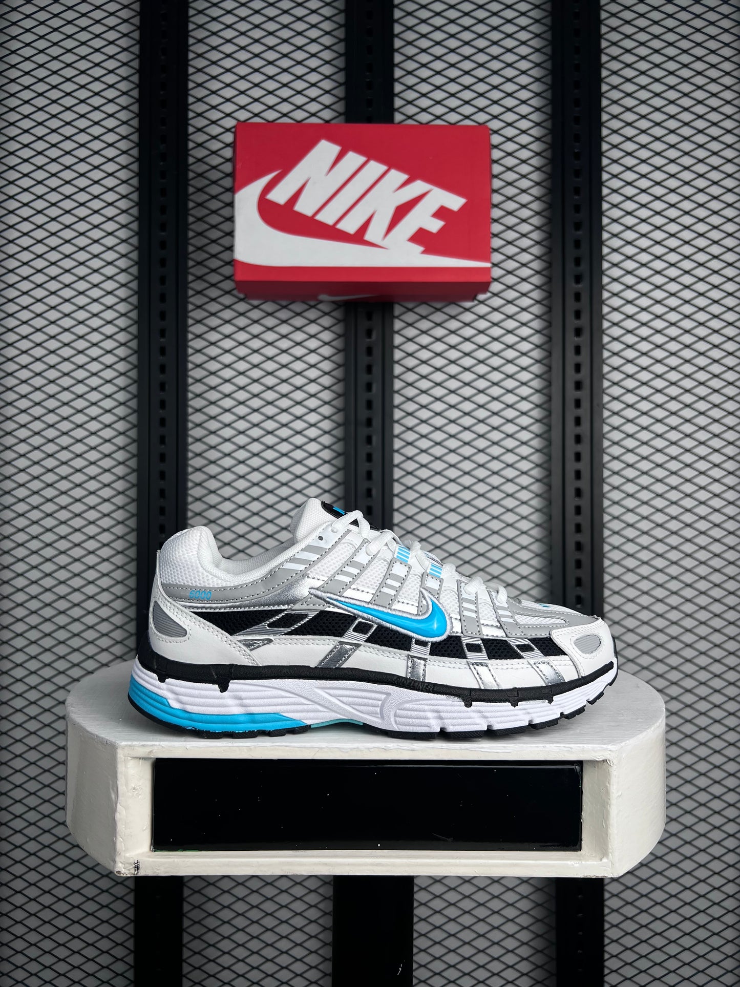 New edition sneaker