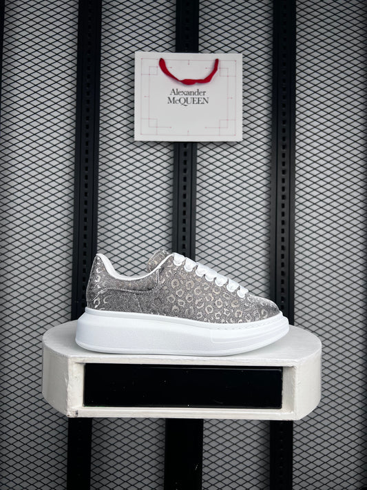 Ladies Luxury sneaker