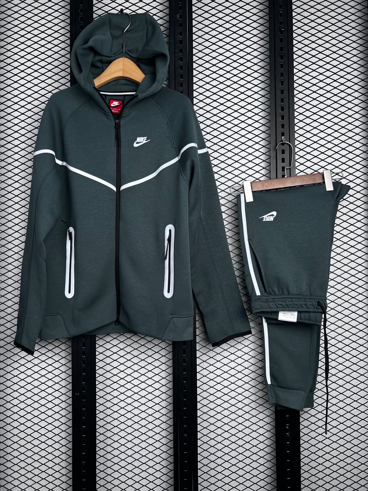 Men’s hoodies tracksuits