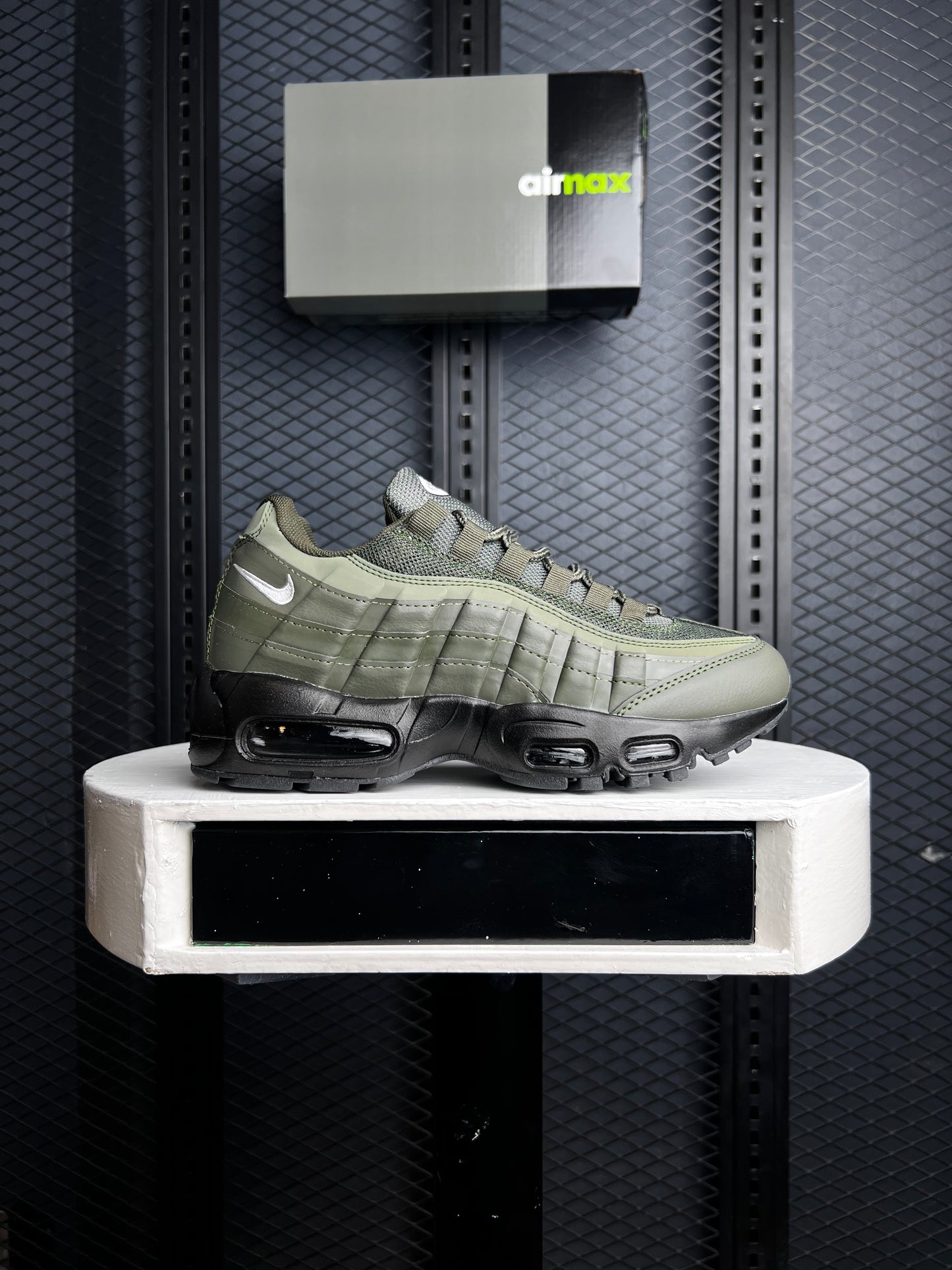 Air M 95 Sneaker’s Luxury