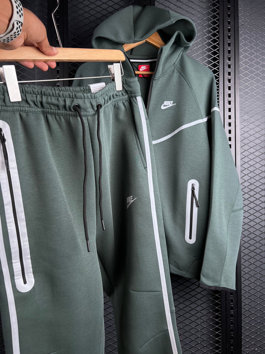 Standard Hoodies Tracksuits