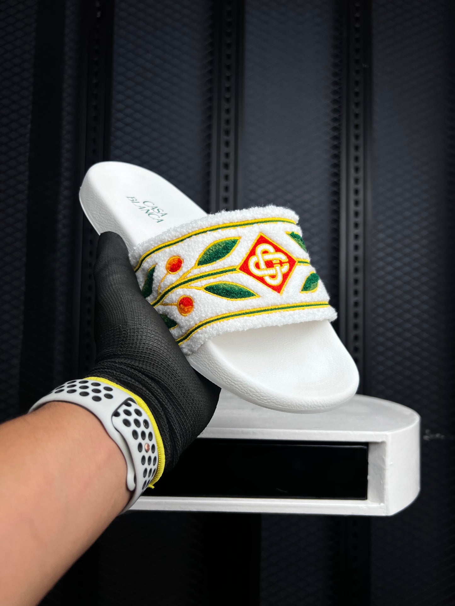 Embroidered Slides New Edition