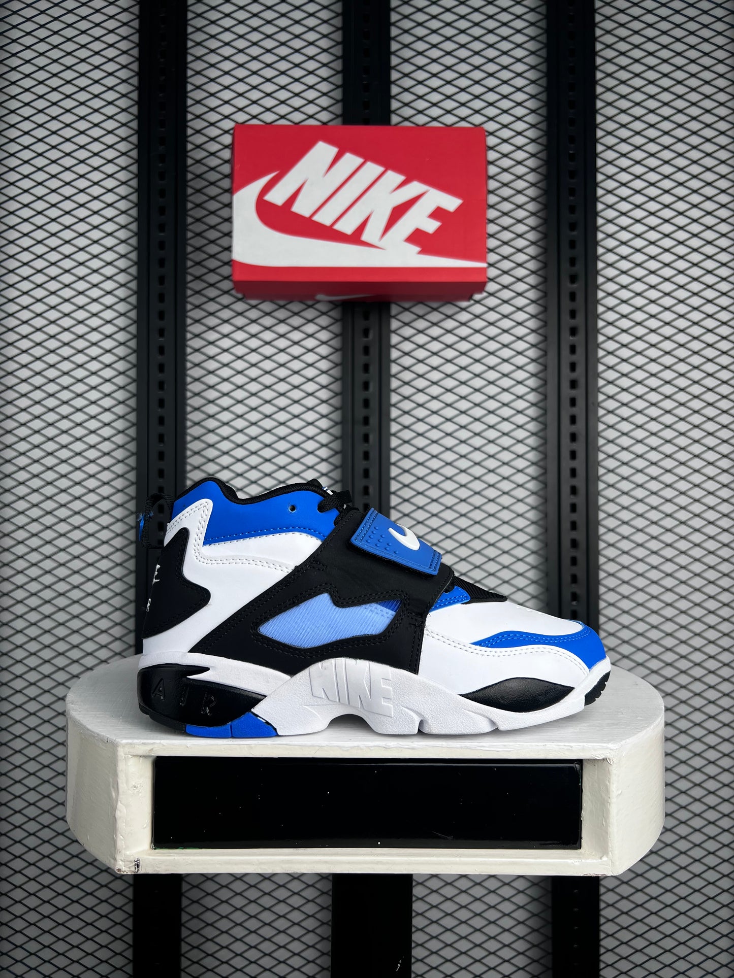 New edition sneaker