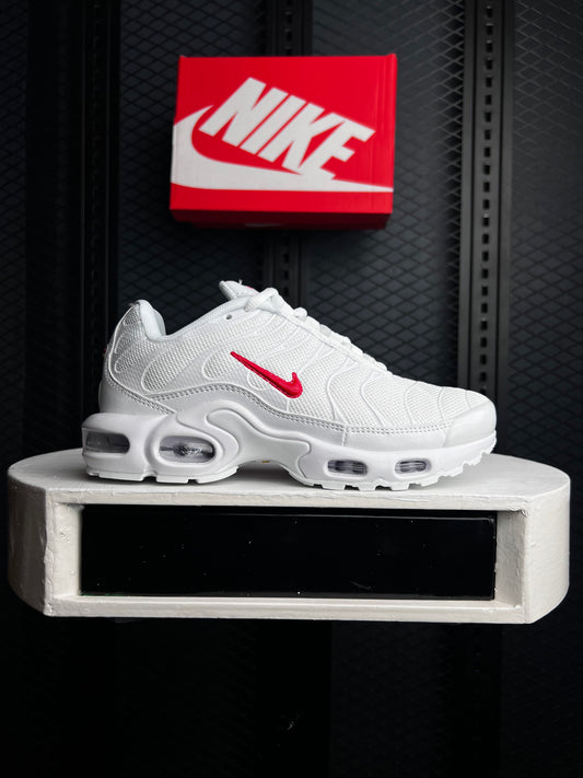 TN Plus Lifestyle Sneakers