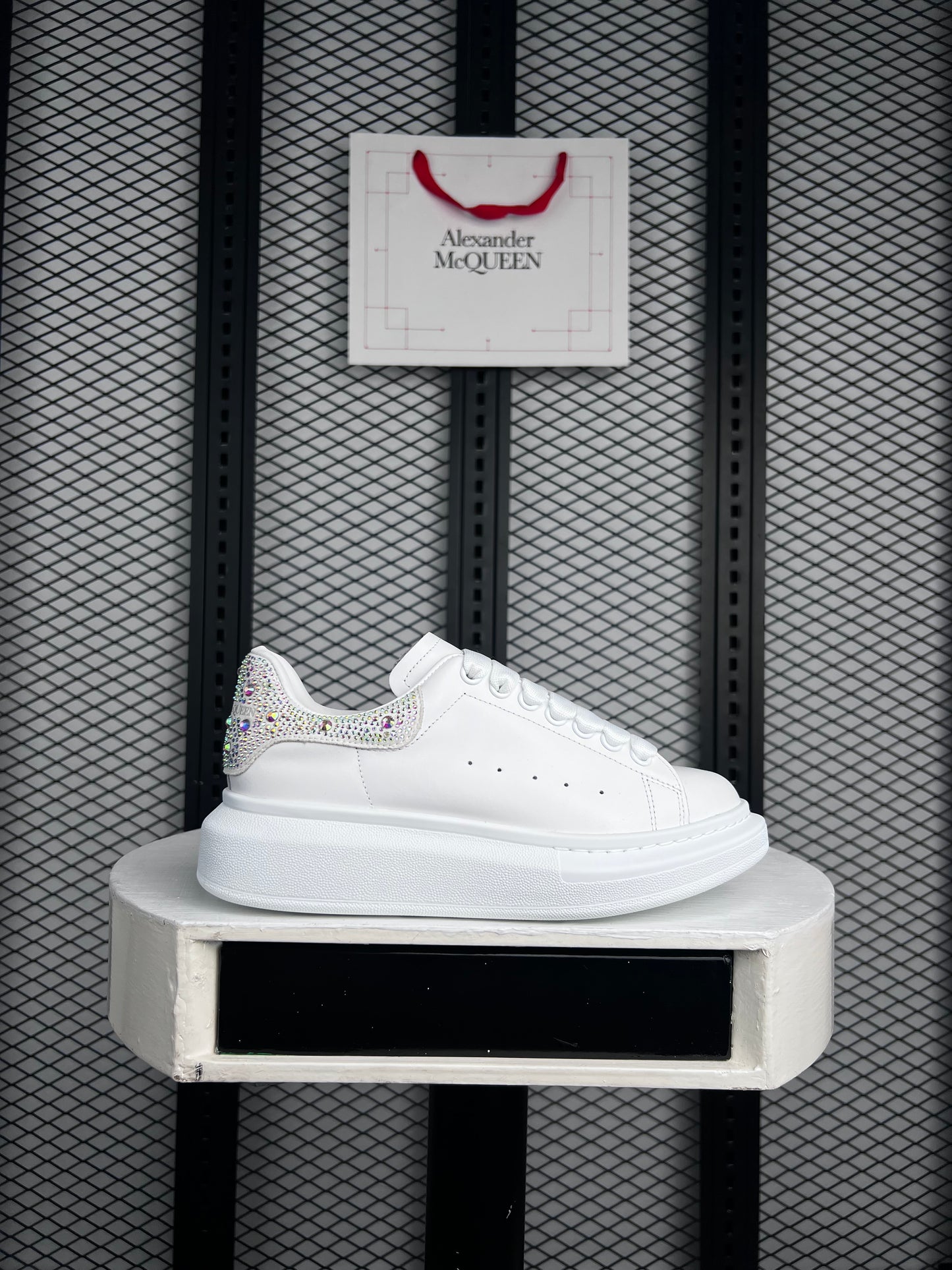 Ladies Luxury sneaker
