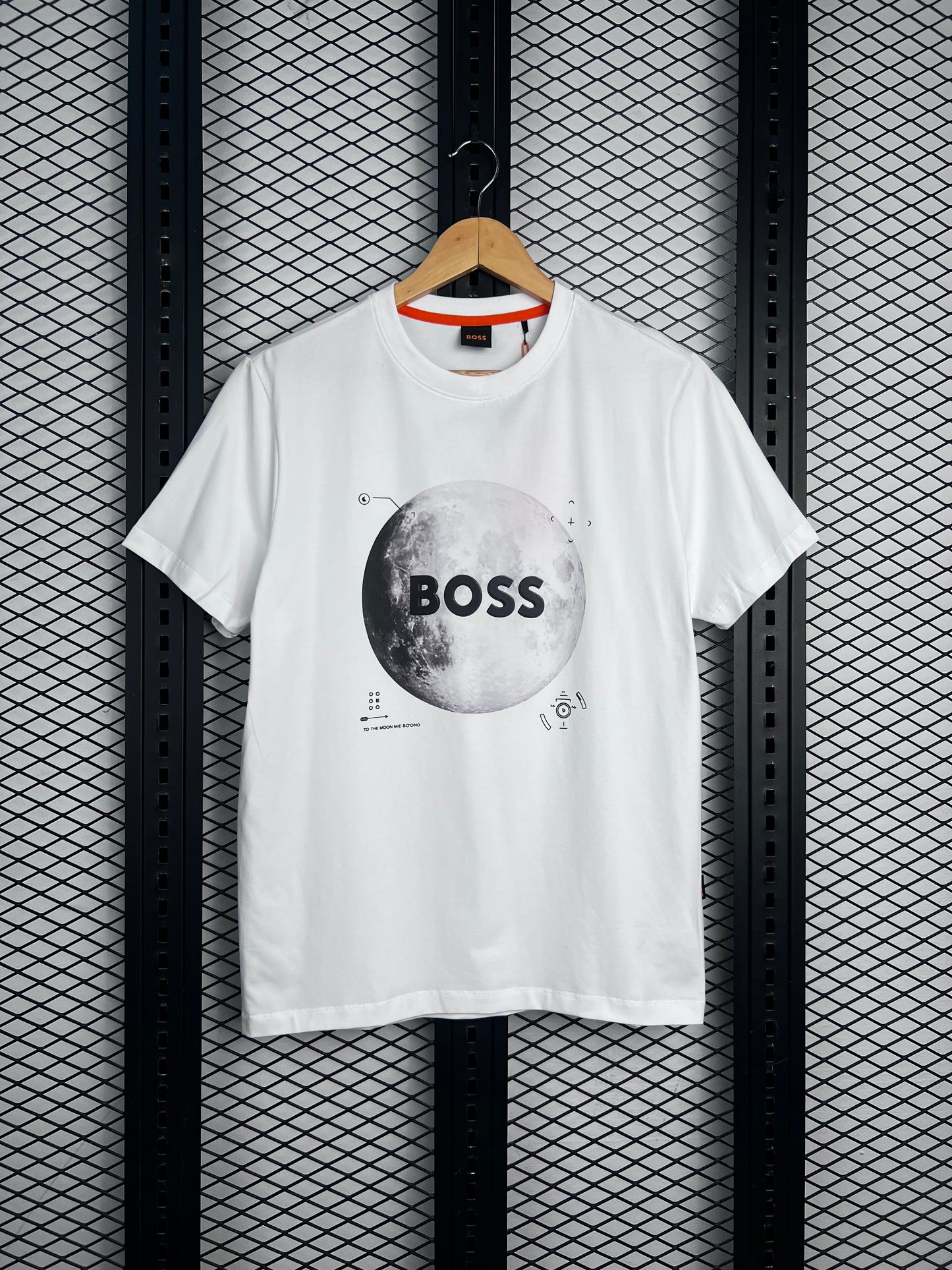 Men’s branded  t-shirt