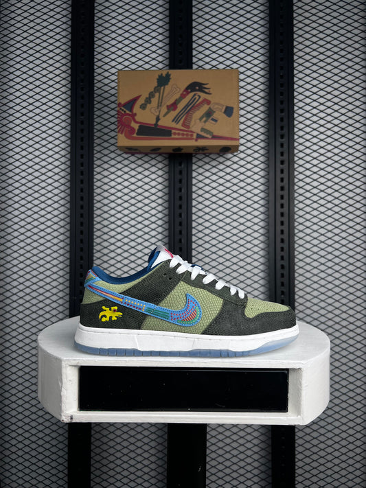 SB Special Edition Sneaker