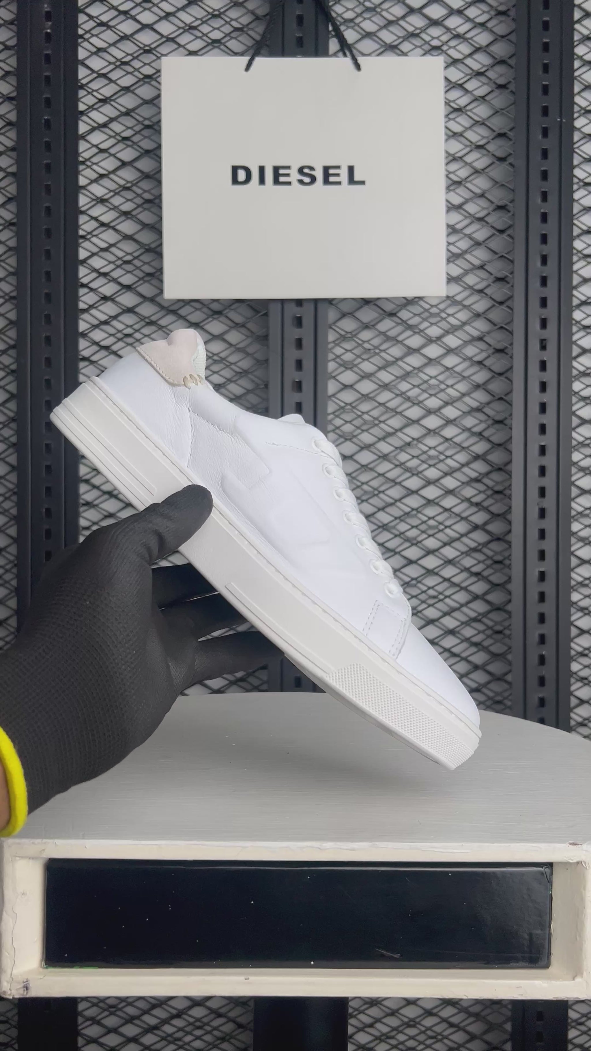 Low-top sneaker s athene white