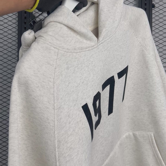 Rubber-tab fleece tracksuit set in light heather grey