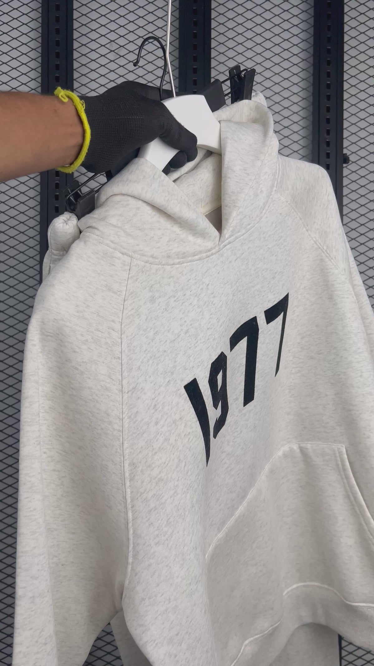 Rubber-tab fleece tracksuit set in light heather grey