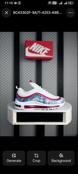 Acid-wash denim panel runner with red trim