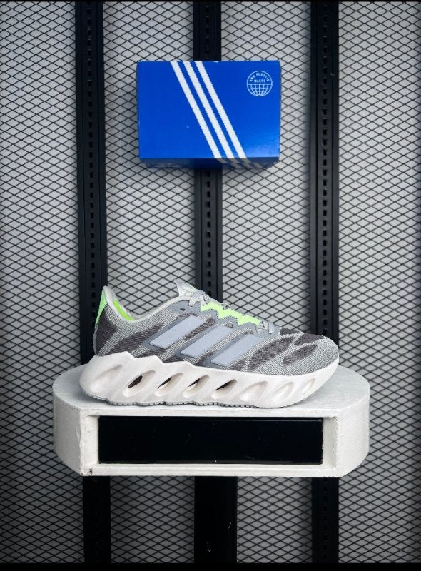 Sneaker Switch FWD Grey