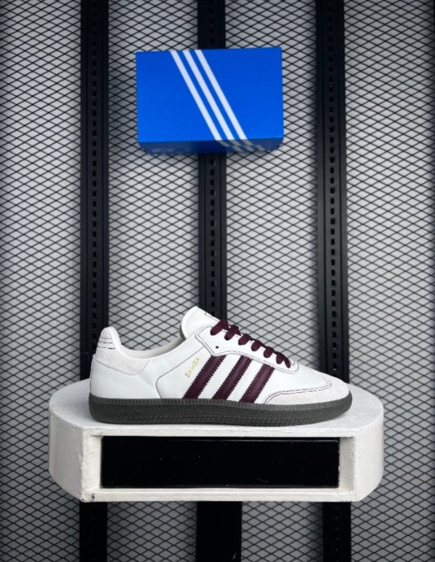 Sneaker Wonder White Maroon
