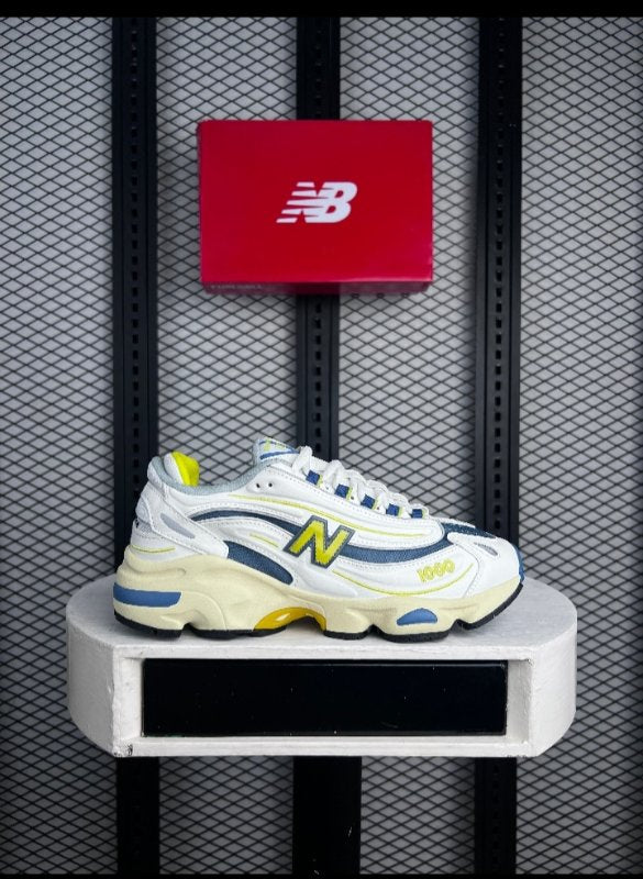 Sneaker Cream Navy Gold