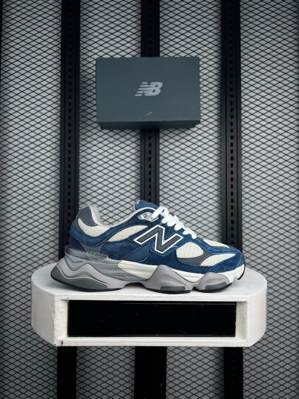 Sneaker Navy Beige