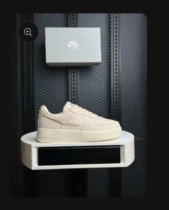 Low-top sneaker Cream White