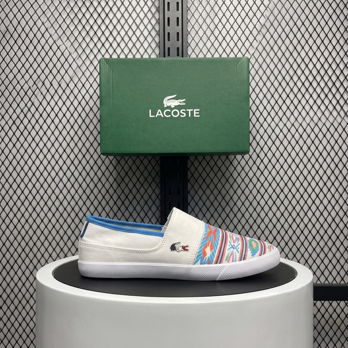 Geometric-patterned toe canvas slip-on in white