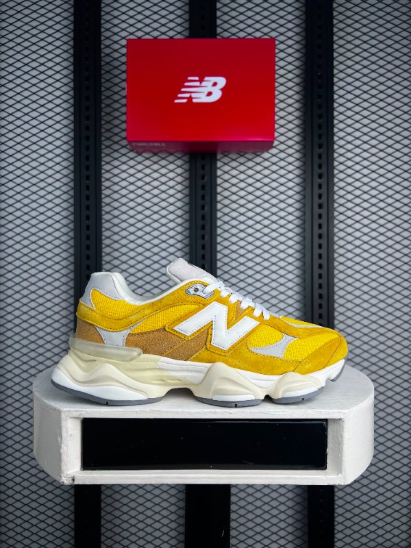 Bright yellow chunky low-top with cream wavy midsole
