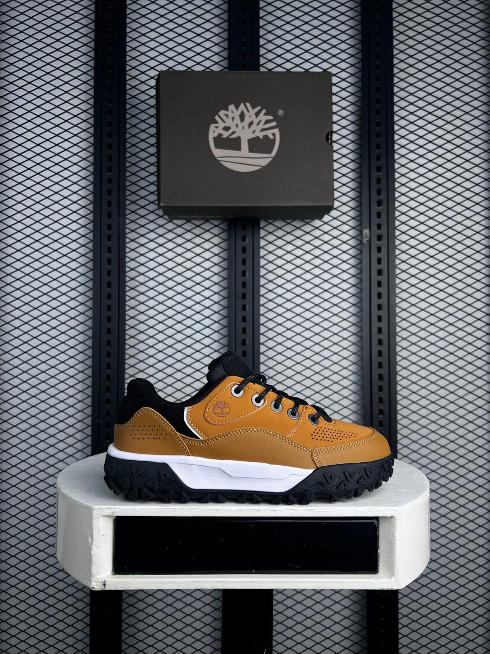 Lug-sole panelled trail sneaker in wheat and black
