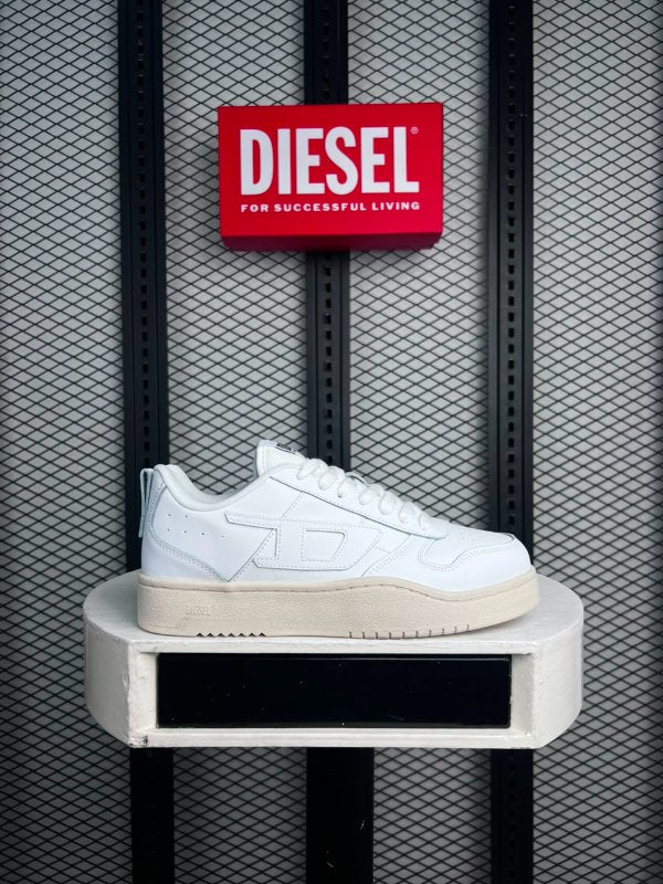Low-top sneaker S Ukiyo V2 White