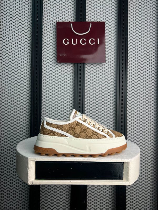 Sneaker Tennis Beige GG Canvas