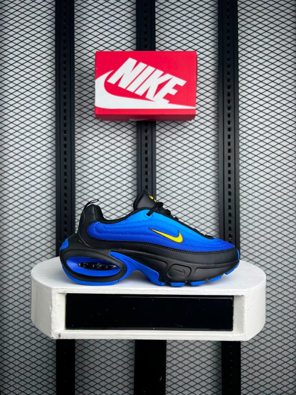 Textile runner in royal blue and black