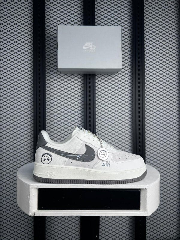 Sneaker Cream Dark Grey