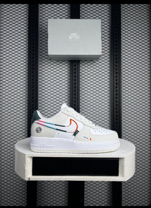 Sneaker SE All Petals