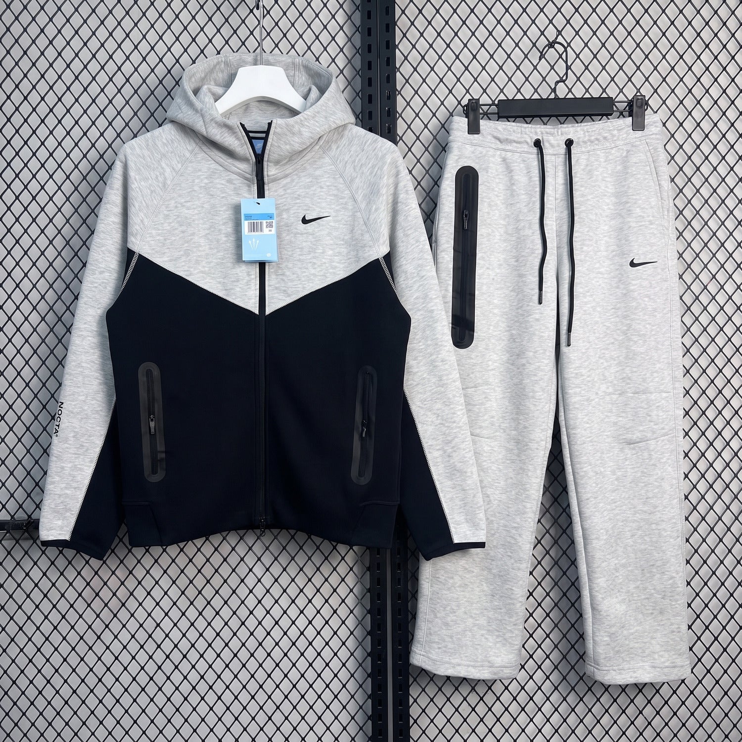 Tracksuit Gray Black