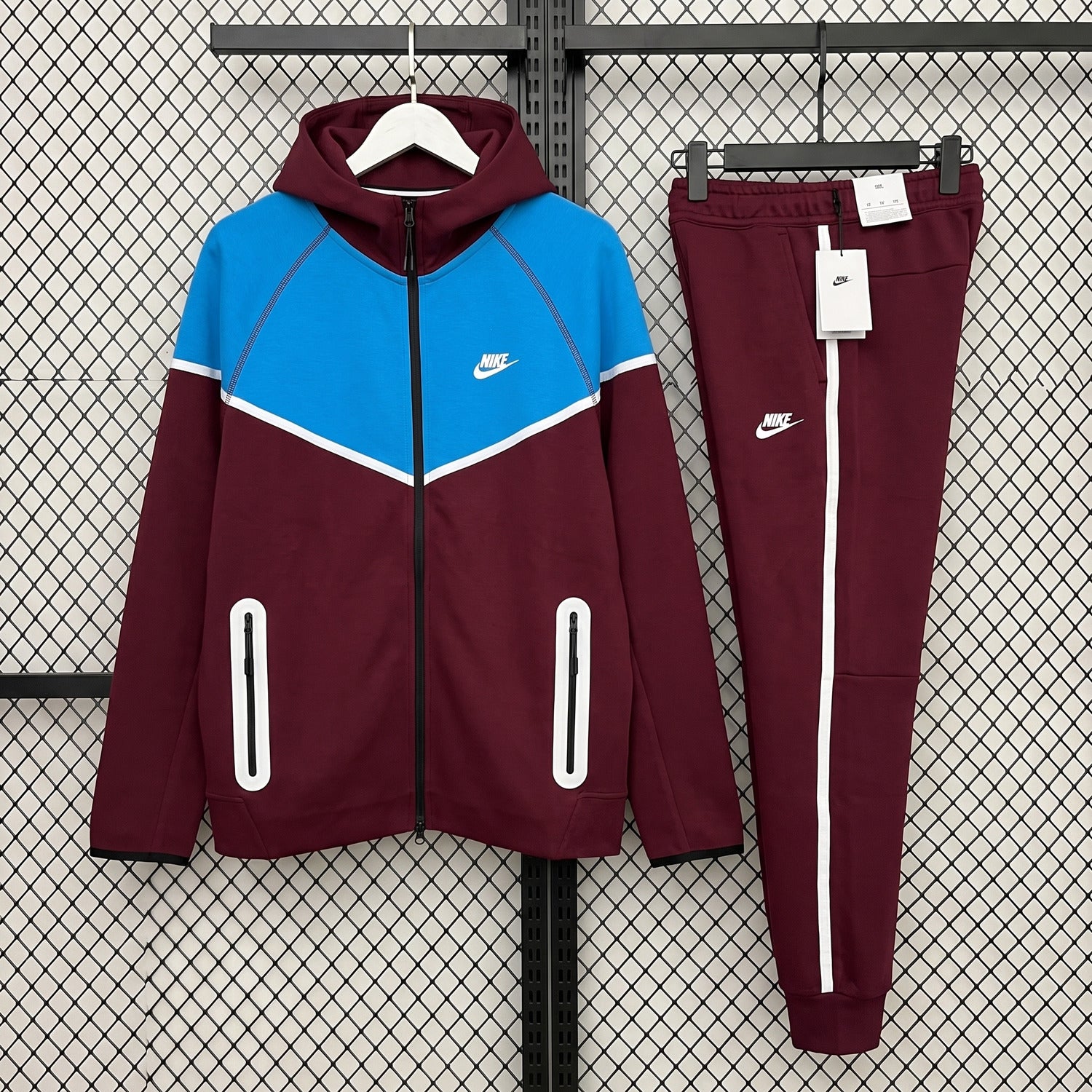 Tracksuit Maroon Blue