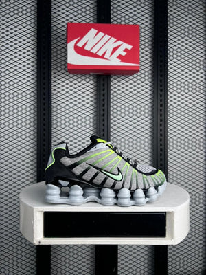 Colour-block textured textile runner in grey and green on a cushioned sole
