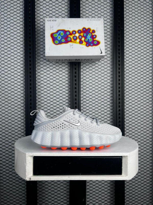 Perforated coated runner in light grey
