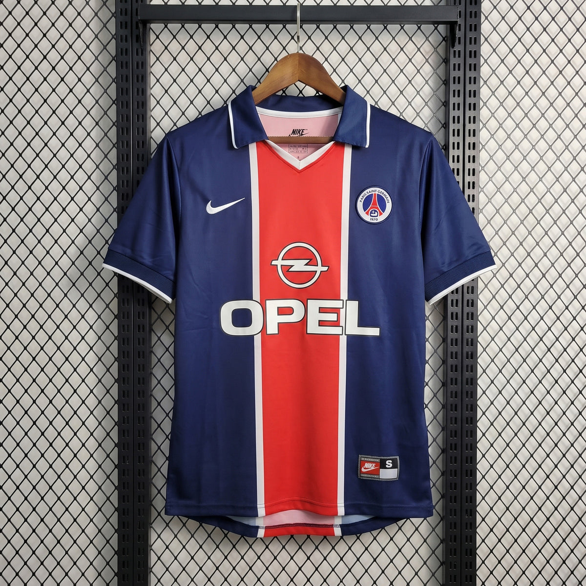 Navy short-sleeve football shirt with central red stripe