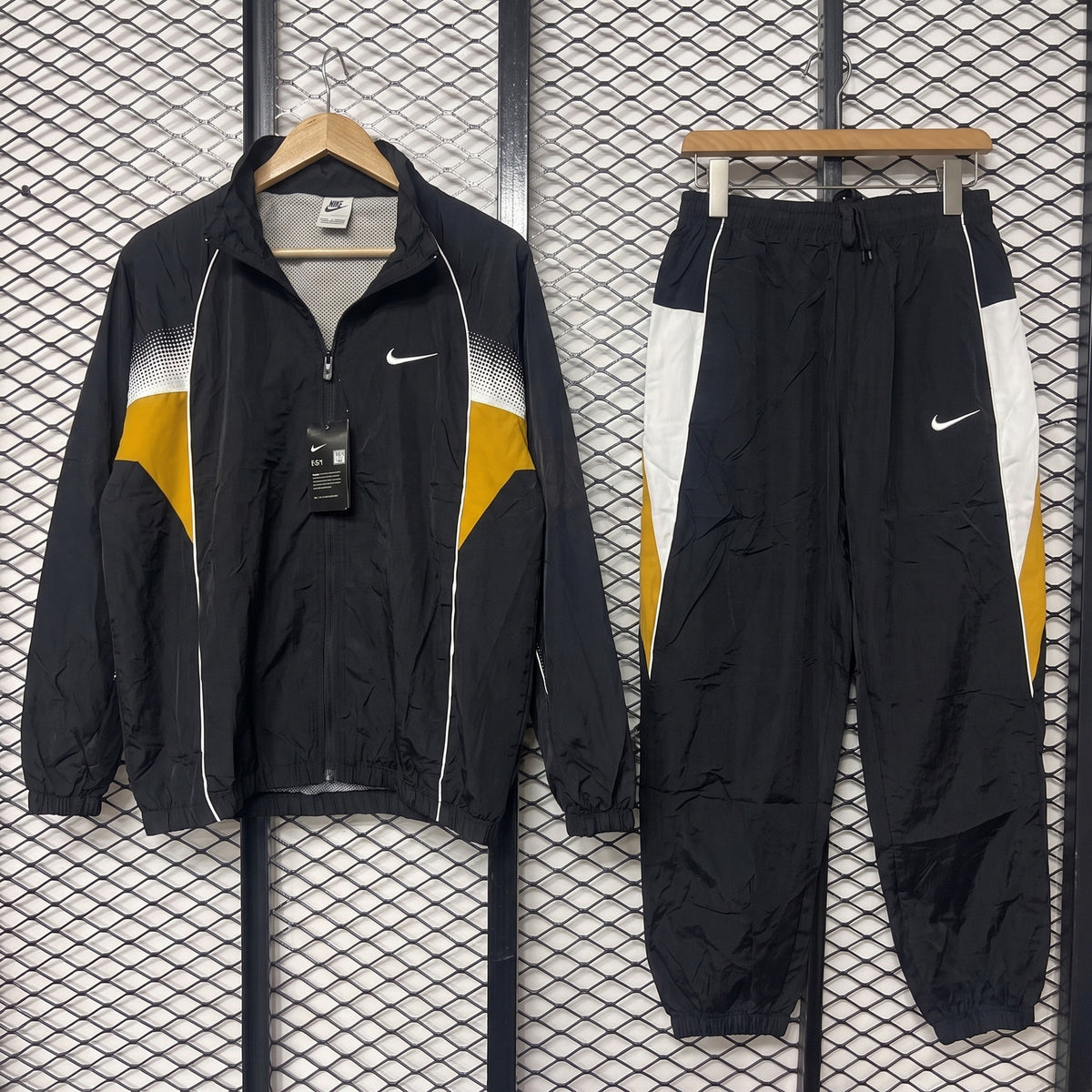 Sportswear tracksuit Black HV0886