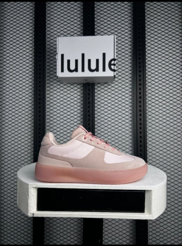 Sneaker pink with cream