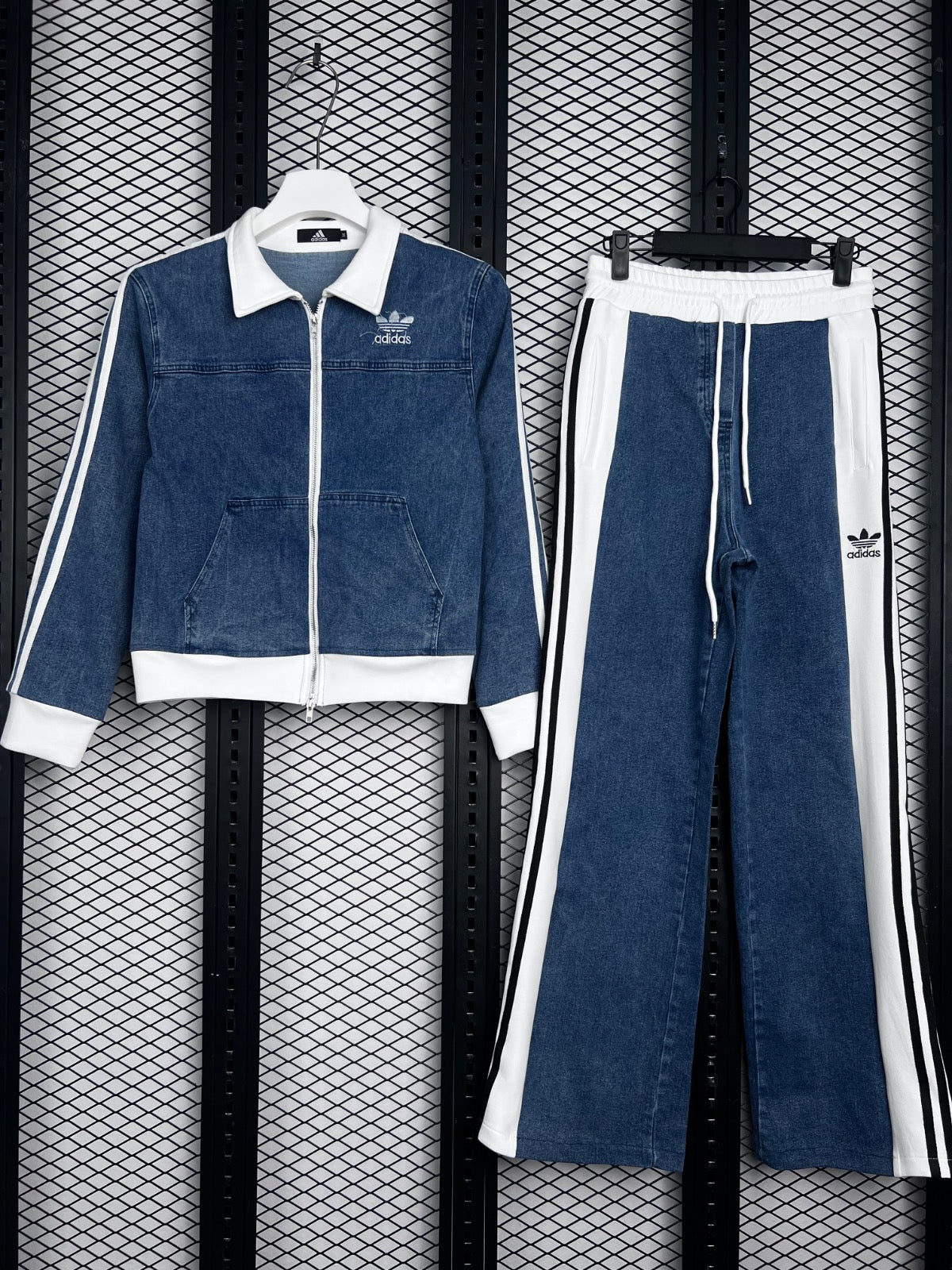 Denim-washed tracksuit set with side-stripe contrast panels