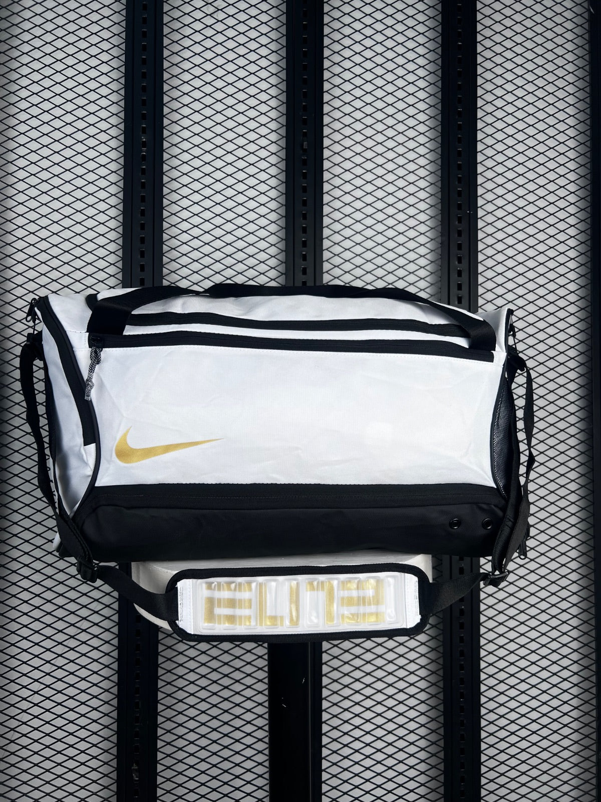 Matte two-tone duffle bag with gold accent