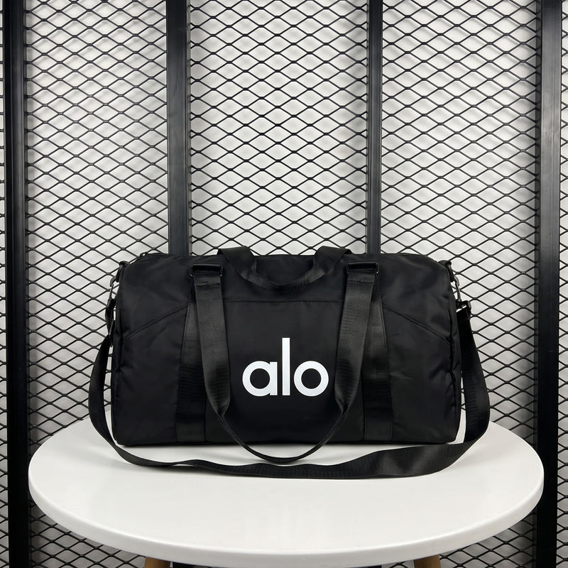 Front-pocket duffle bag with woven webbing straps