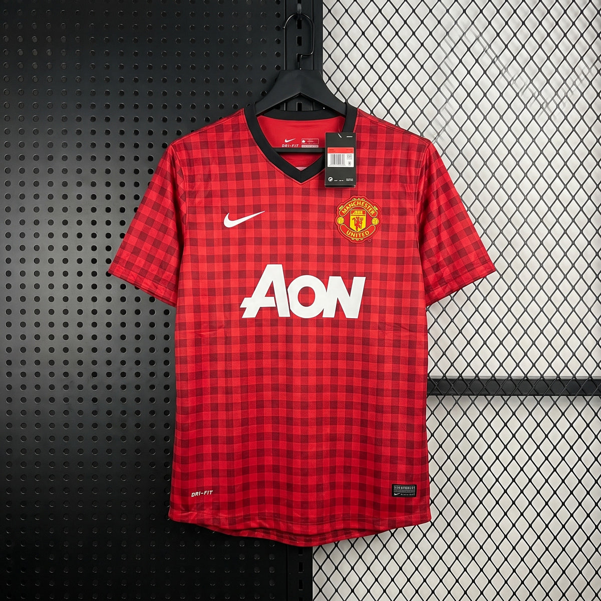 Short-sleeve V-neck football shirt in gingham red
