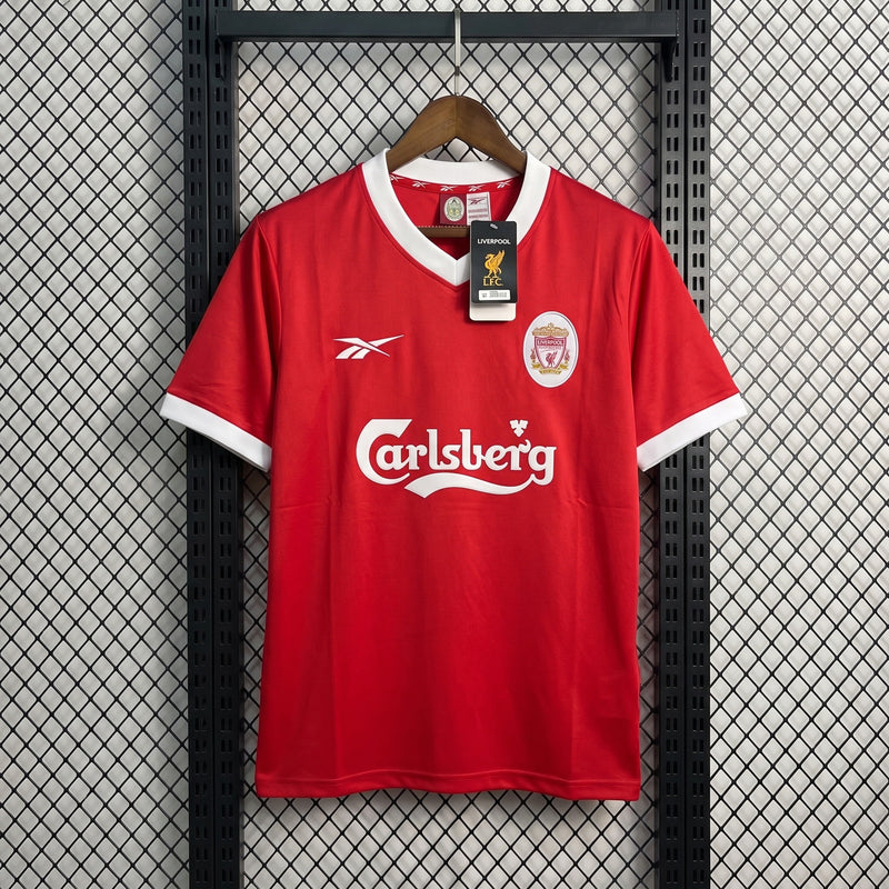 Polyester short-sleeve jersey with white contrast trim