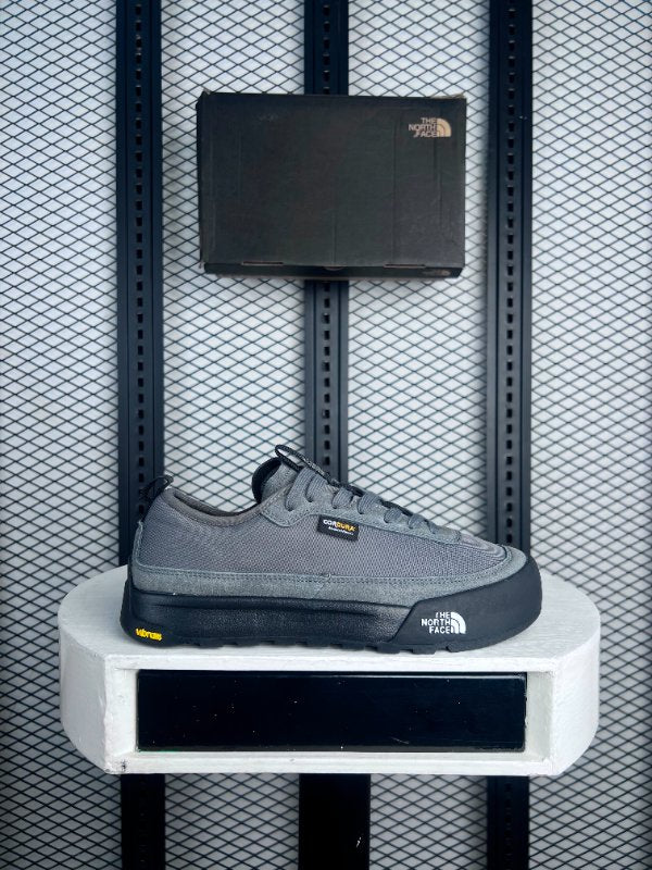 Sneaker grey