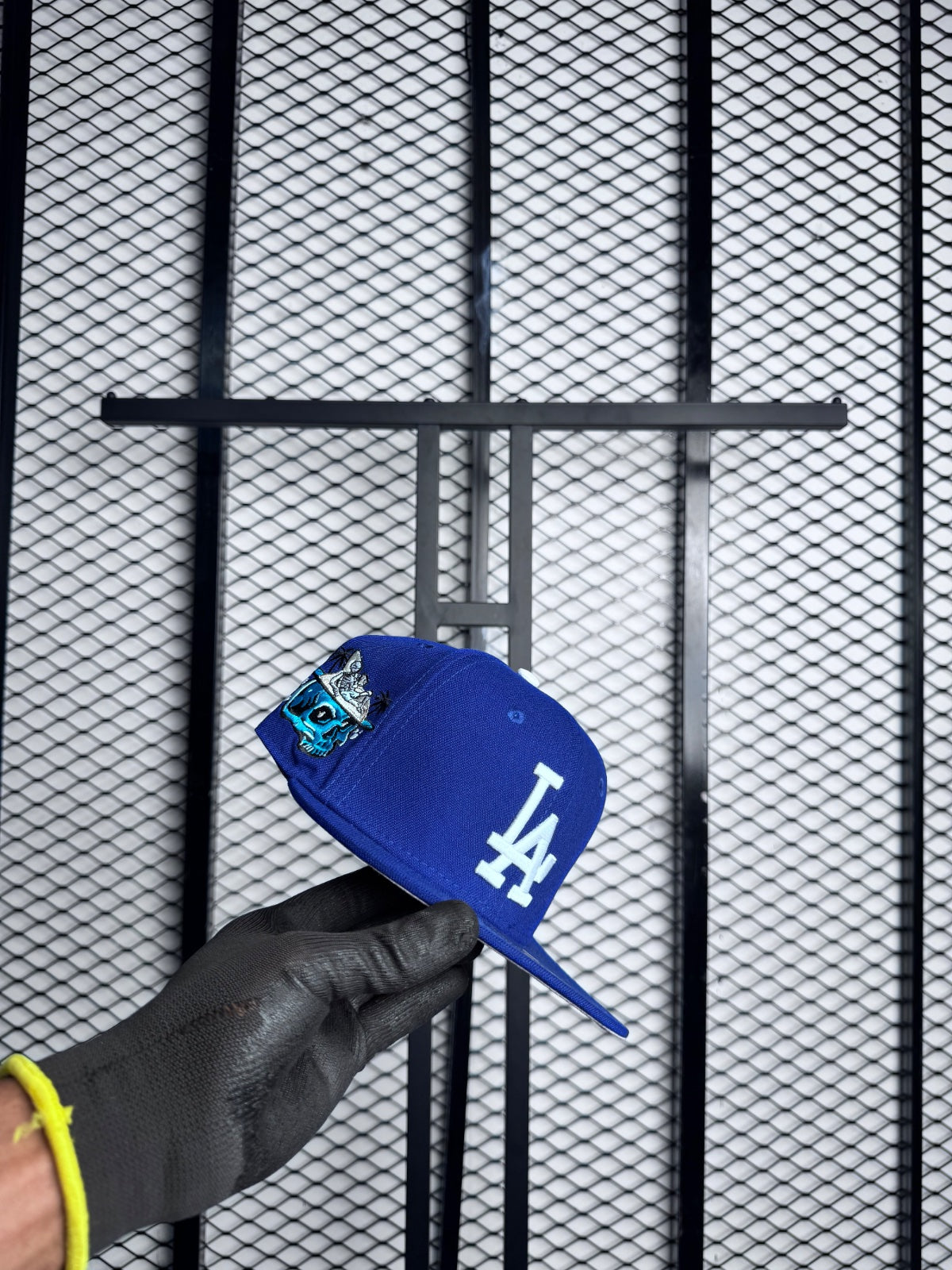 LA fitted cap blue