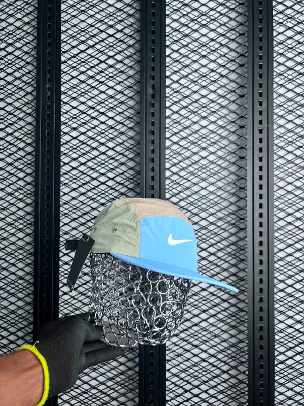 Fly cap light blue