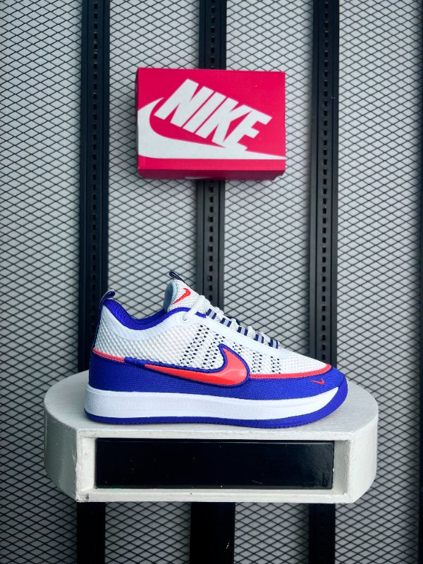 Glossy-overlay open mesh low-tops in blue and white