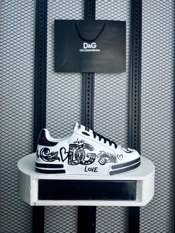 court silhouette in white with black graffiti print