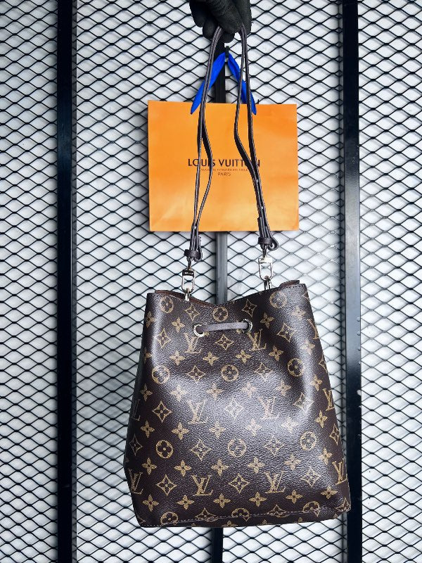 Bag brown